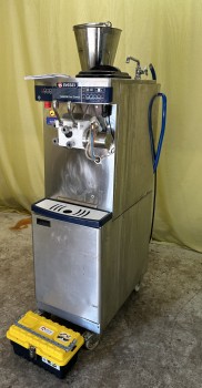 NISSEI soft ice cream machine Nissei NA9328 PROF COMBI