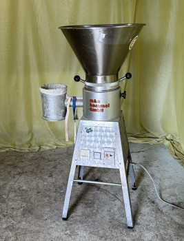 Grain mills Rotormat Bio-200