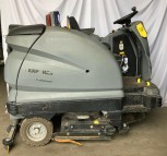 Ride-on scrubber drier Kärcher Professional B 250 R + D100